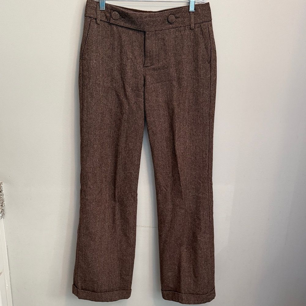 Banana Republic Women’s Classic Wool Dress Trousers Brown. Size 6
